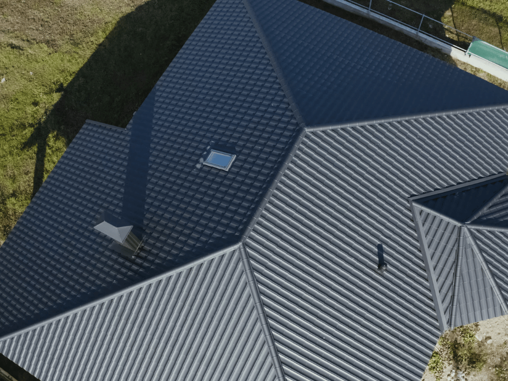 TwinAnchors_FeaturedImagesTwinAnchors_FeaturedImages_Metal Residential metal roofing system installed by Twin Anchors Roofing